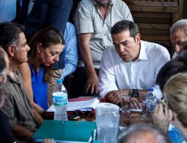 Δεν έχει τέλος το «τρολάρισμα» του Τσίπρα στο twitter για τους πυρόπληκτους!